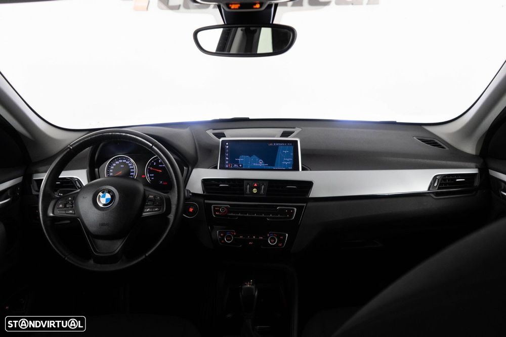 BMW X1 25 e xDrive - 24