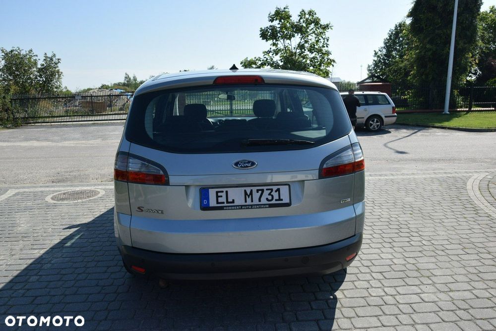 Ford S-Max 2.0 TDCi Trend - 11