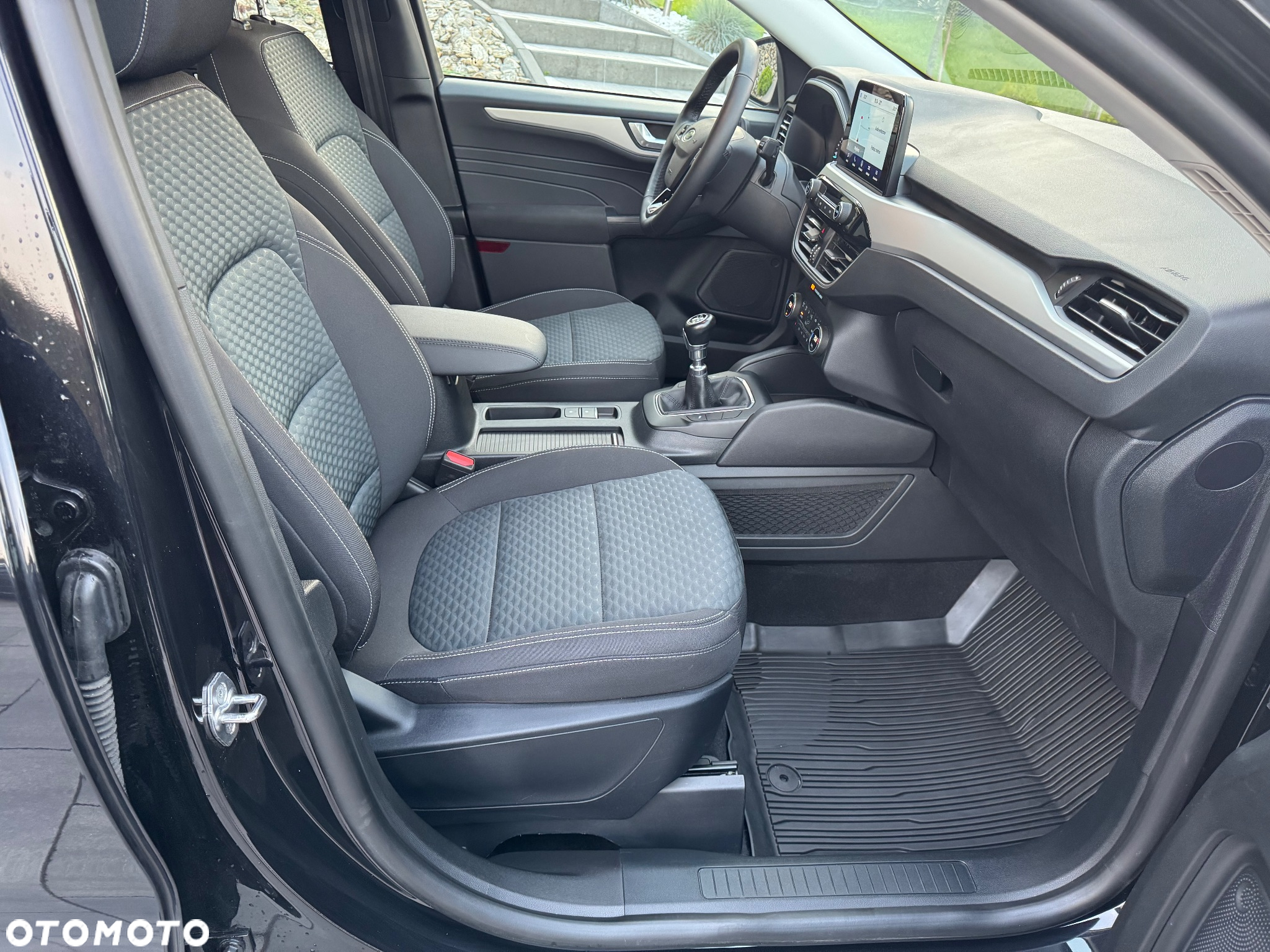 Ford Kuga - 29