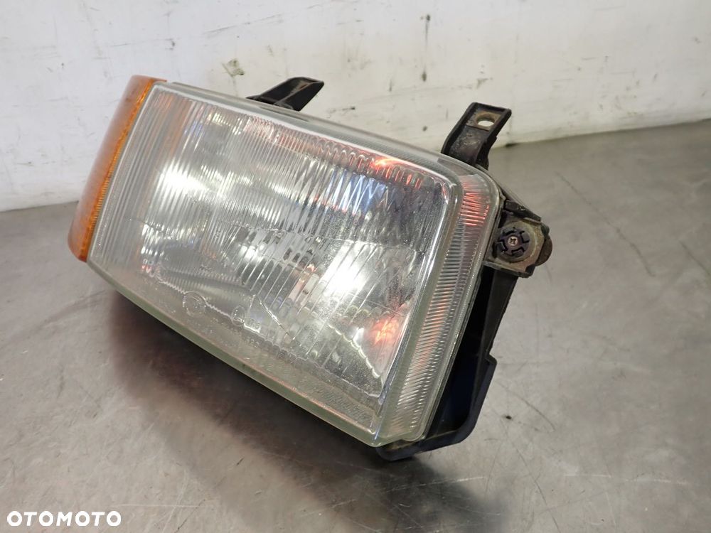 LAMPA PRAWA PRZEDNIA VOLKSWAGEN T4 - 7