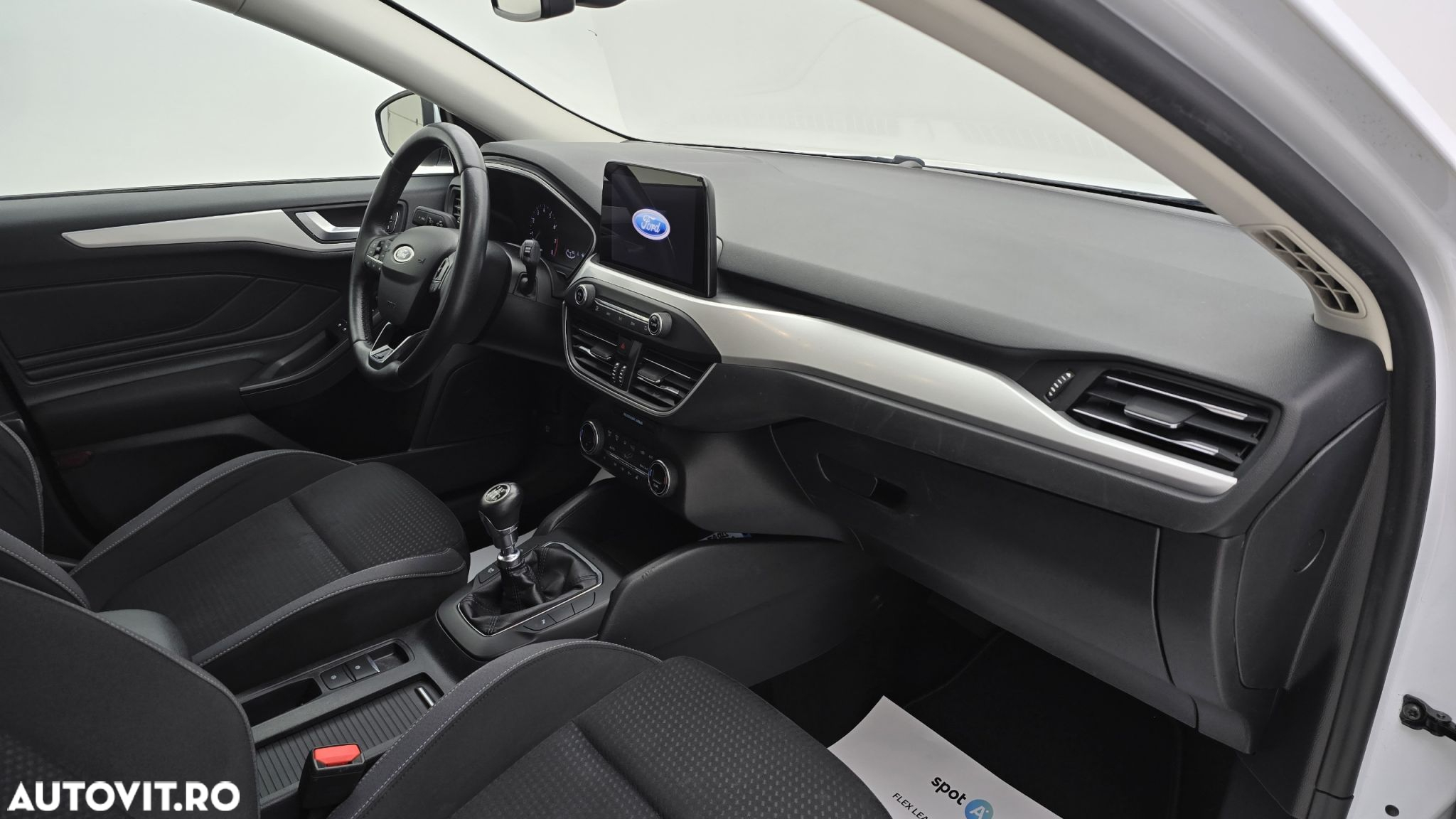 Ford Focus 1.0 EcoBoost Trend Edition - 20
