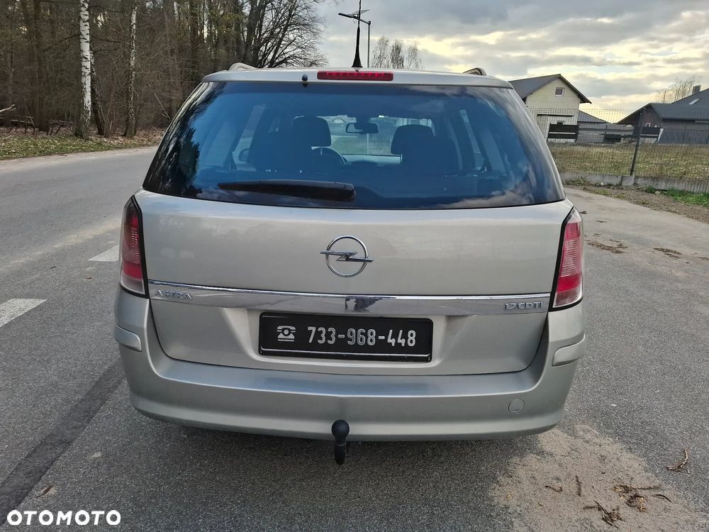 Opel Astra 1.7 CDTI DPF Style - 4