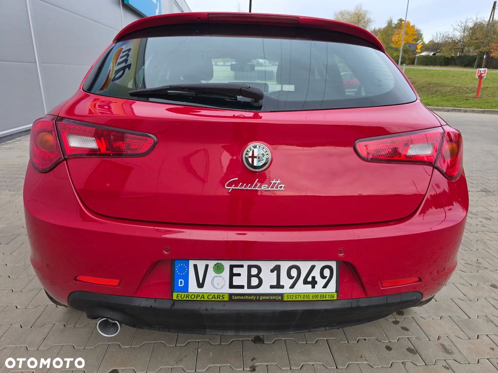 Alfa Romeo Giulietta 1.6 JTDM 16V - 12