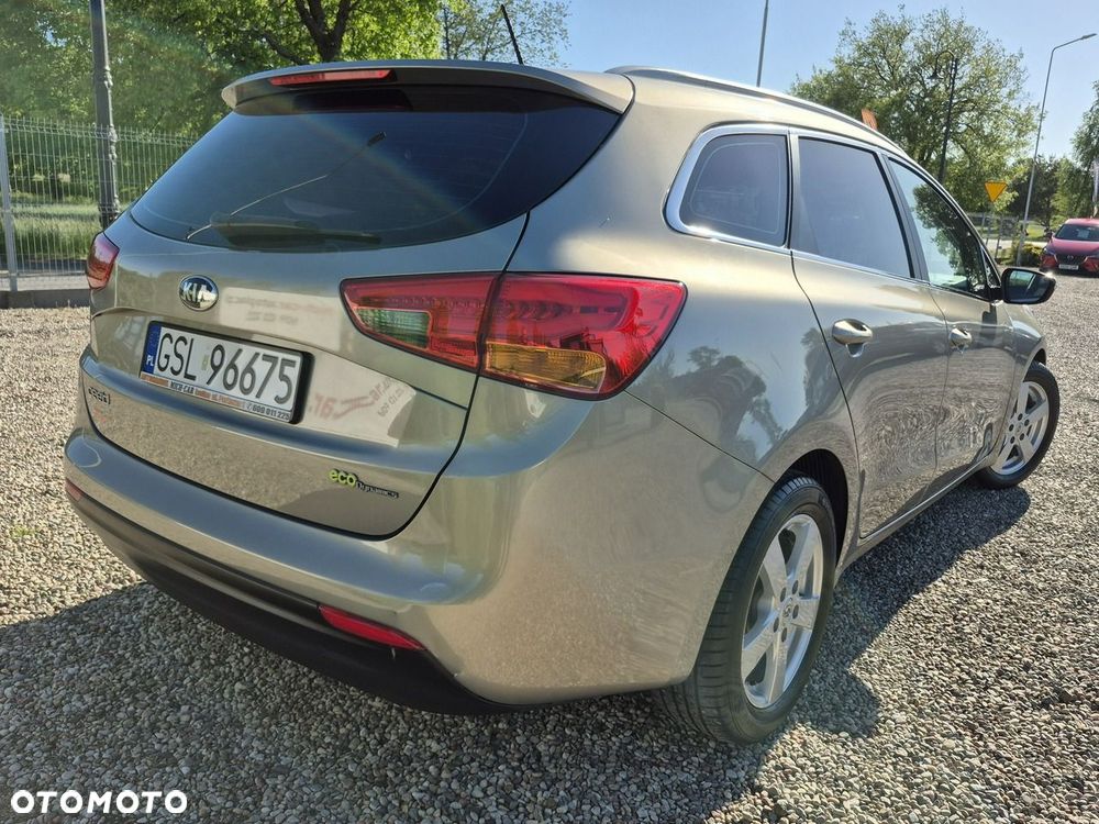 Kia Ceed - 17