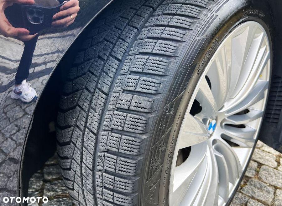 BMW Seria 7 750d xDrive - 17