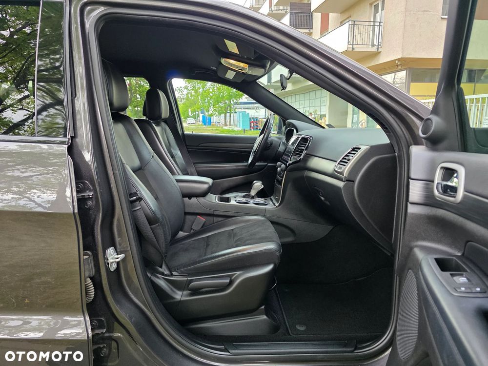 Jeep Grand Cherokee 3.6 V6 Summit - 35