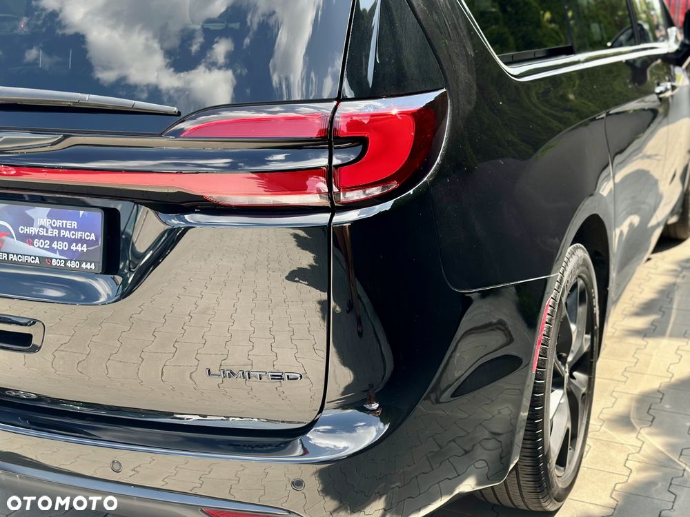 Chrysler Pacifica - 9