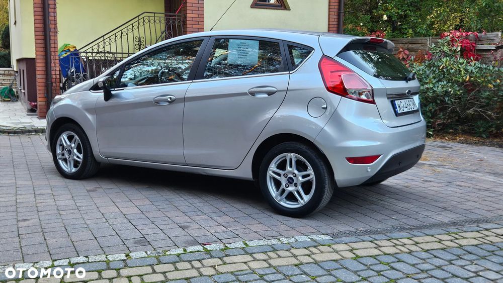 Ford Fiesta - 36