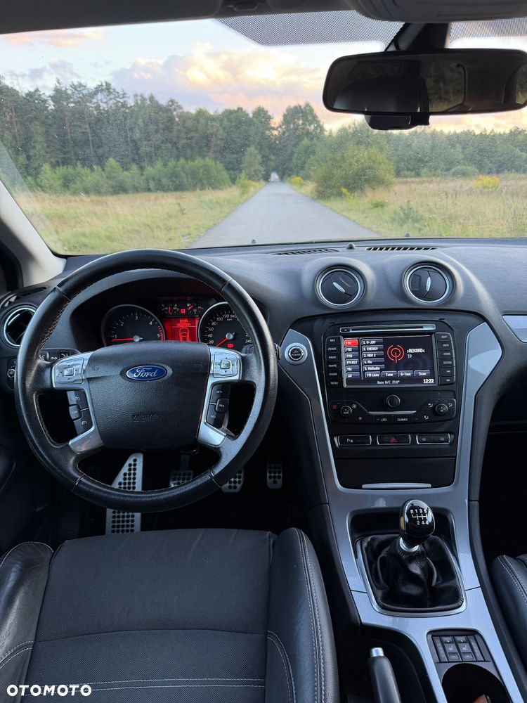 Ford Mondeo 2.0 TDCi Titanium X - 14