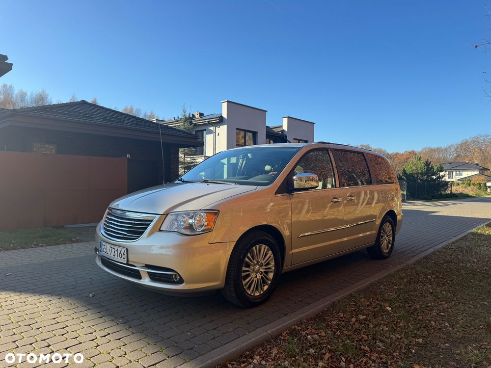 Chrysler Town & Country 3.6 Touring - 5