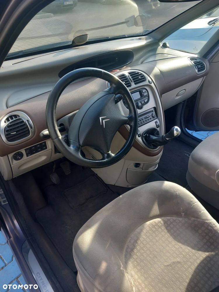 Citroën Xsara Picasso 1.6 HDI Control+ (ex) - 4
