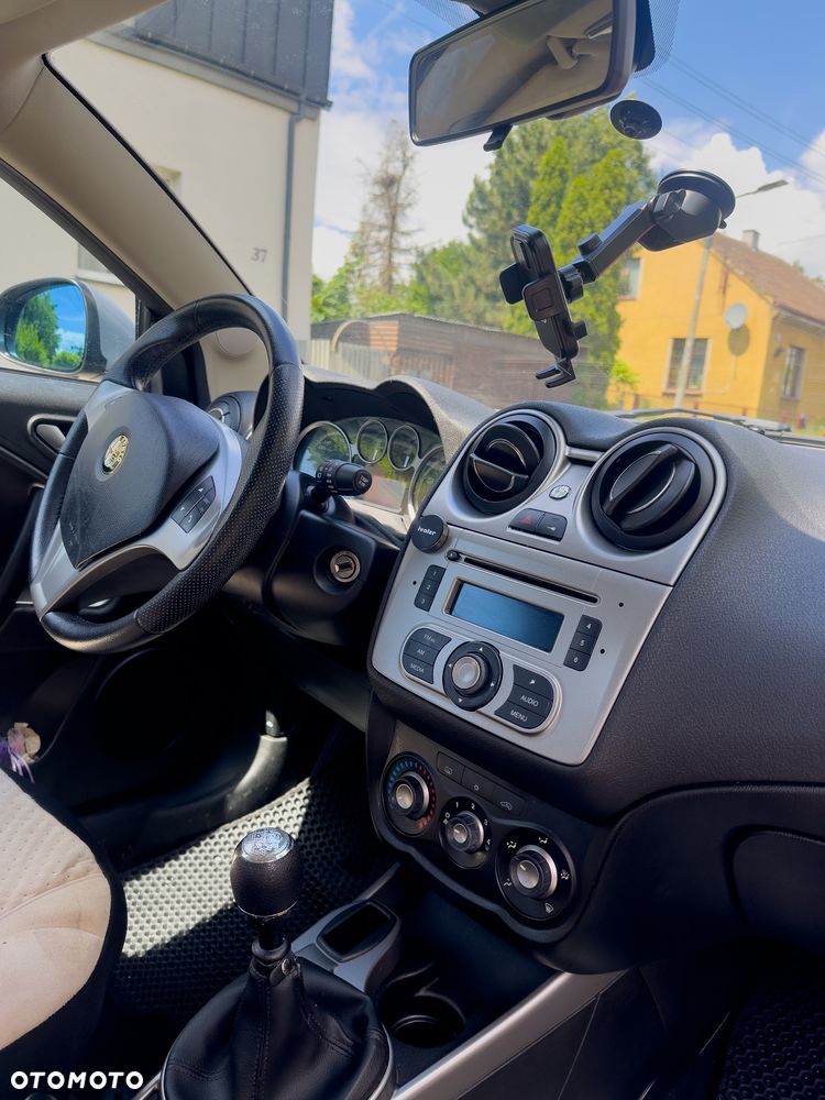 Alfa Romeo Mito 1.4 8V - 4