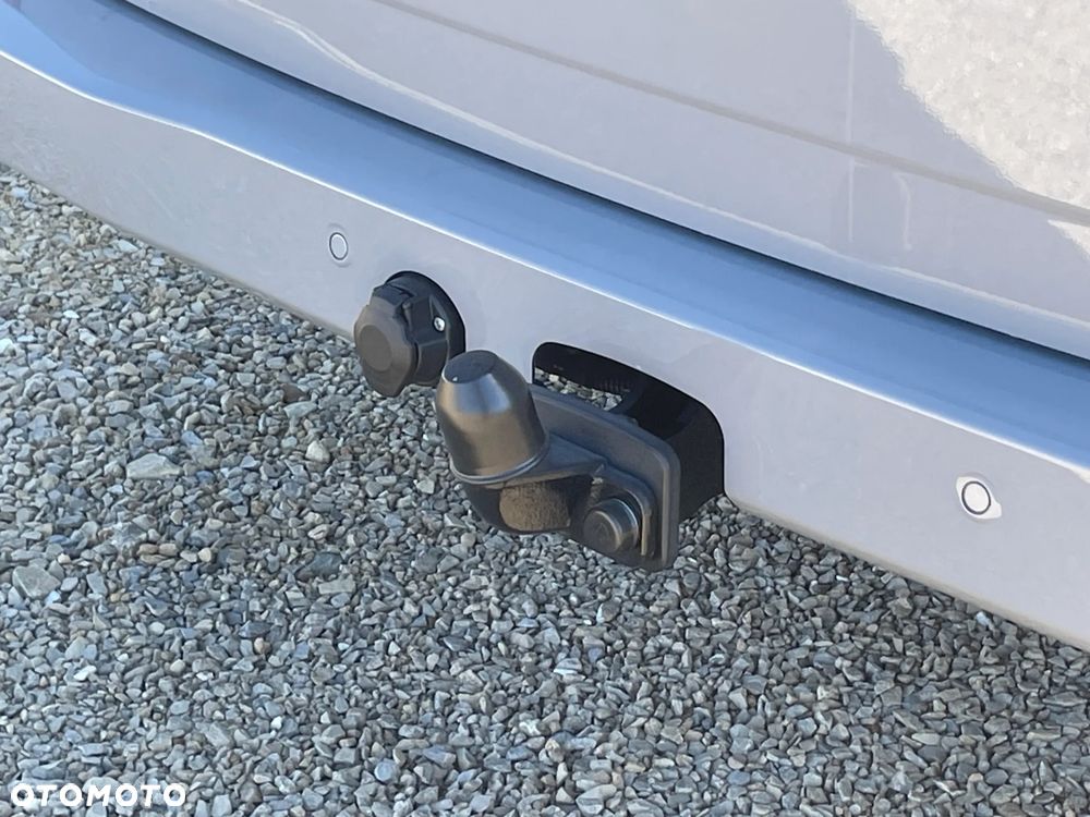 Ford Tourneo Custom 2.0 EcoBlue 320 L2 Titanium - 11