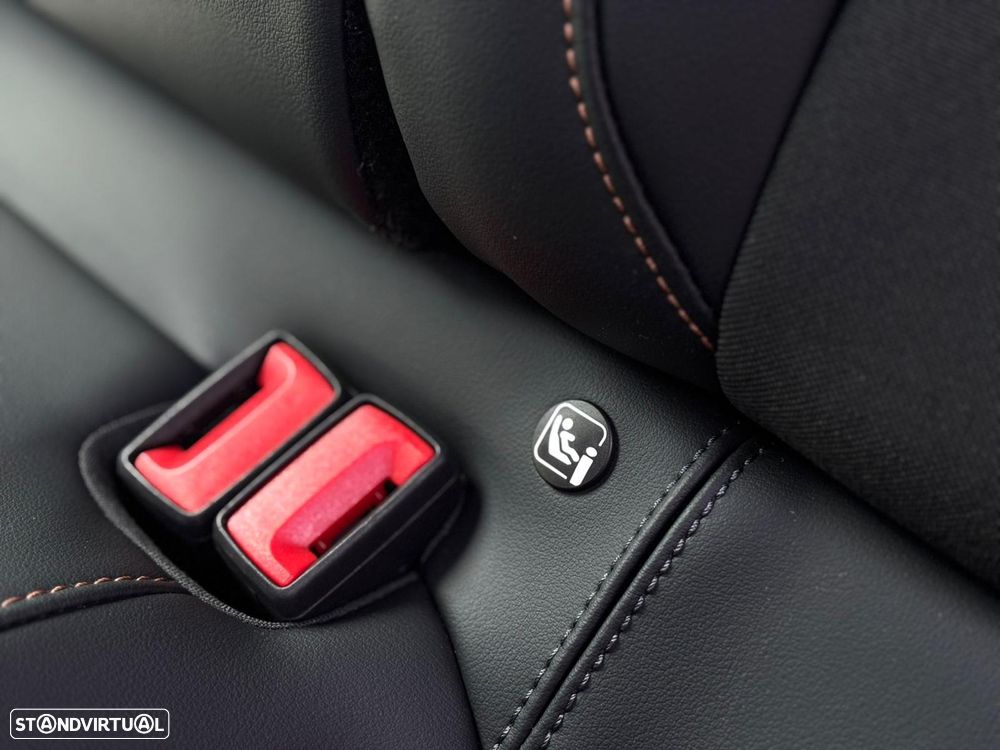 Cupra Formentor 1.4 e-Hybrid DSG VZ - 25