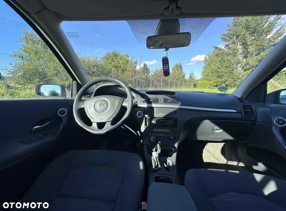 Renault Laguna 1.6 16V Emotion - 6