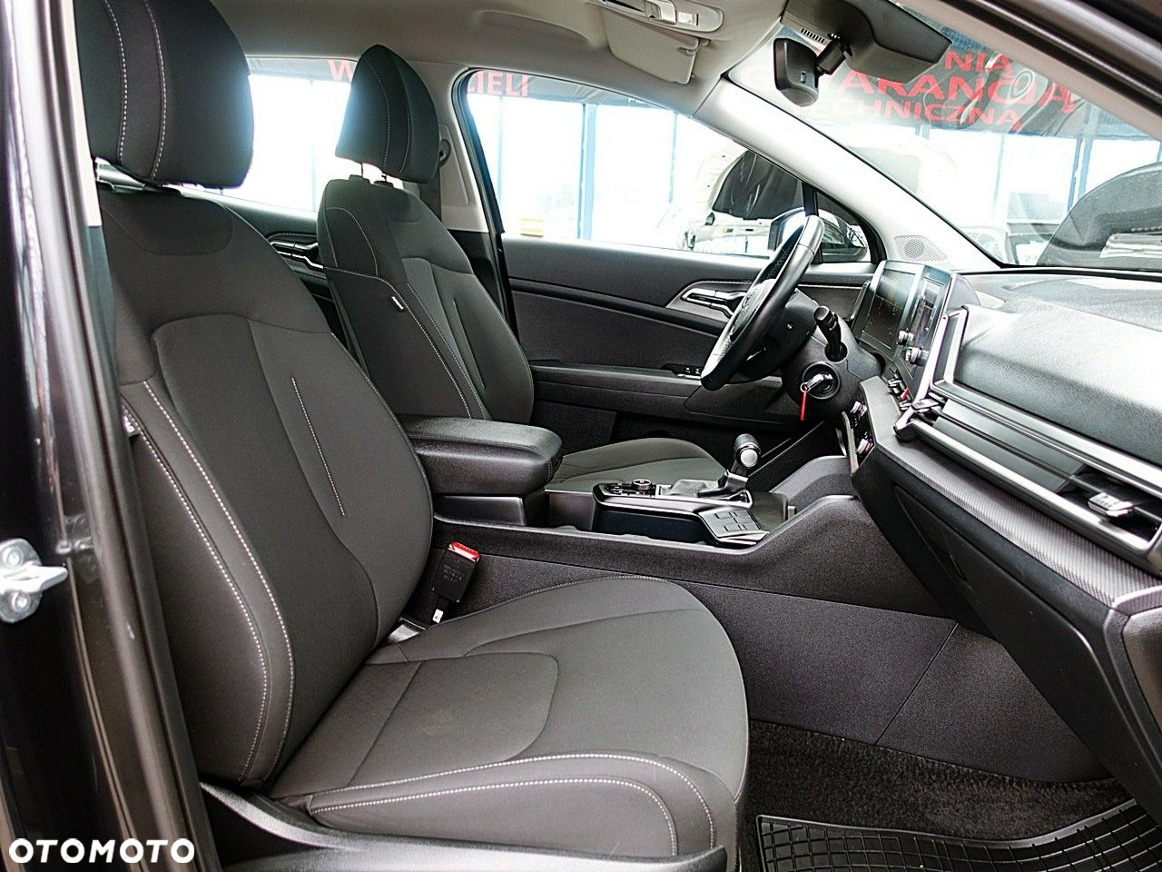 Kia Sportage - 12