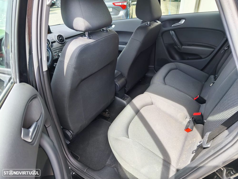 Audi A1 Sportback 25 TFSI - 8
