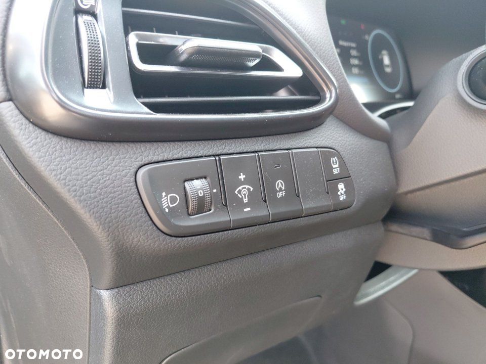 Hyundai i30 - 12