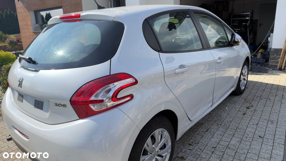 Peugeot 208 1.2 VTi Access - 12