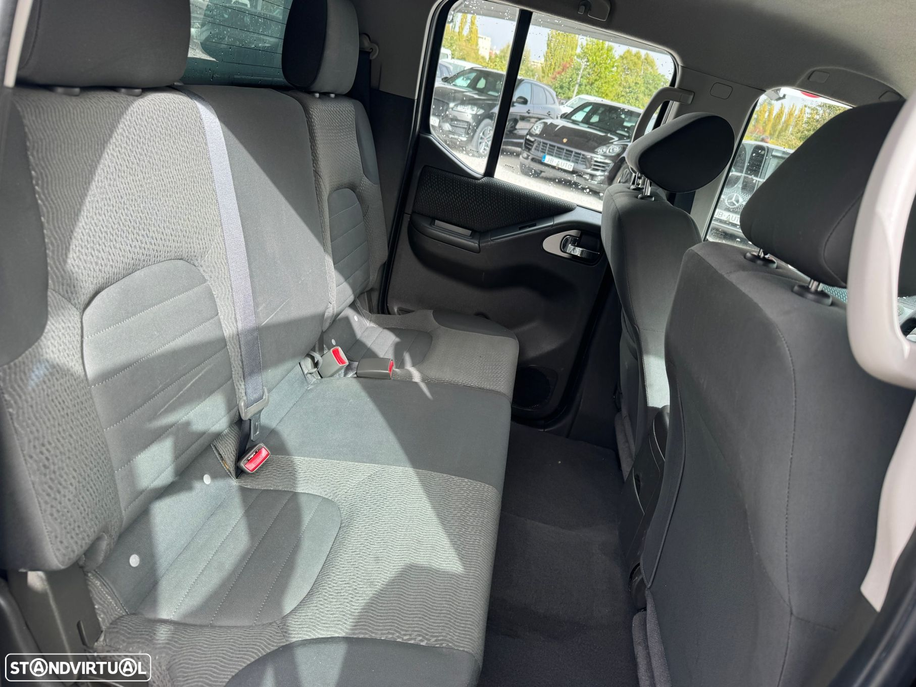 Nissan Navara 2.5 dCi CD LE 4WD - 12