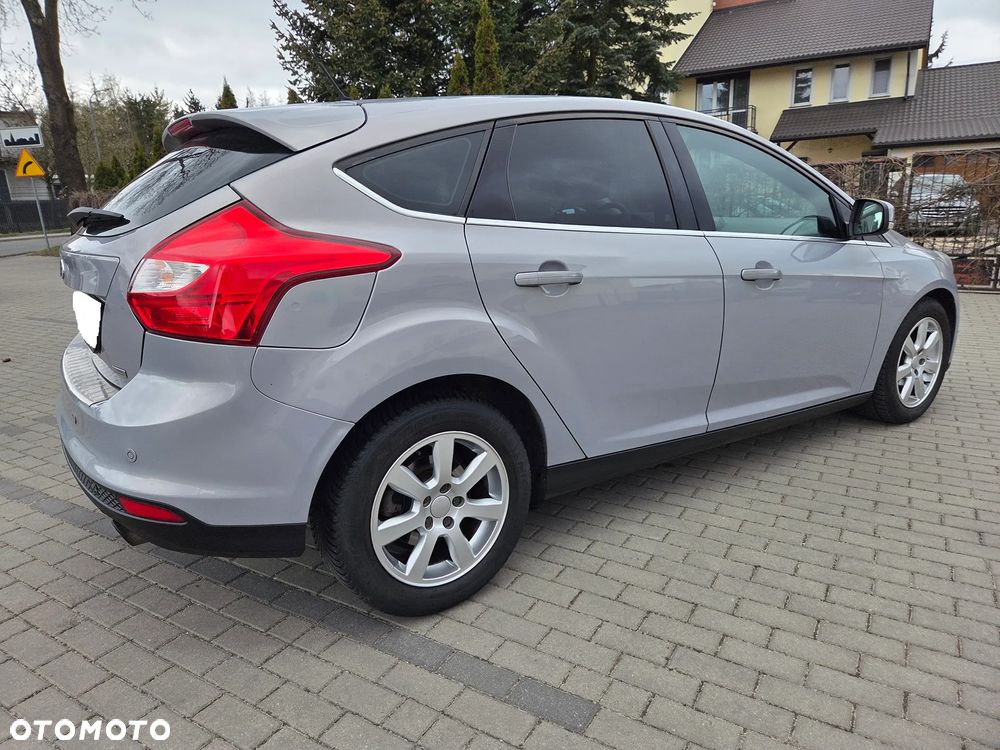 Ford Focus 1.6 EcoBoost Titanium - 4
