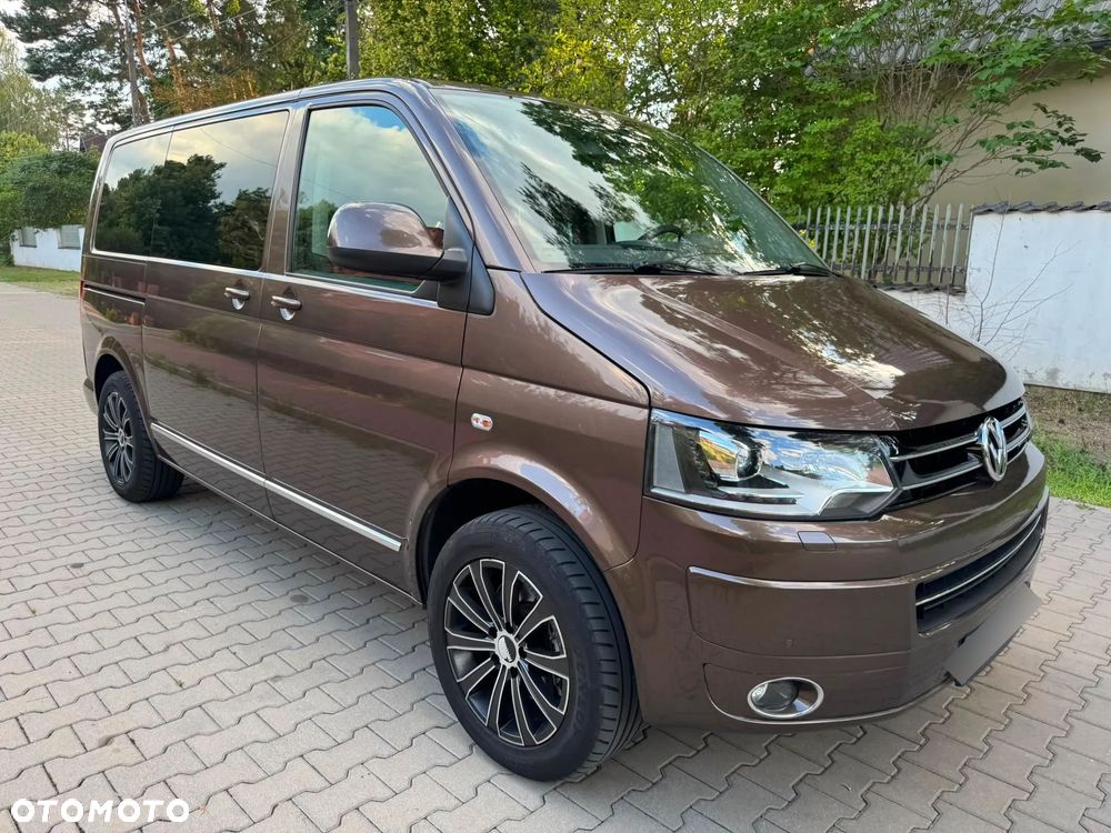 Volkswagen Multivan - 19