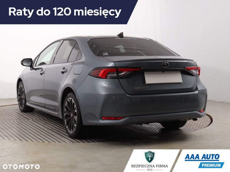 Toyota Corolla - 5