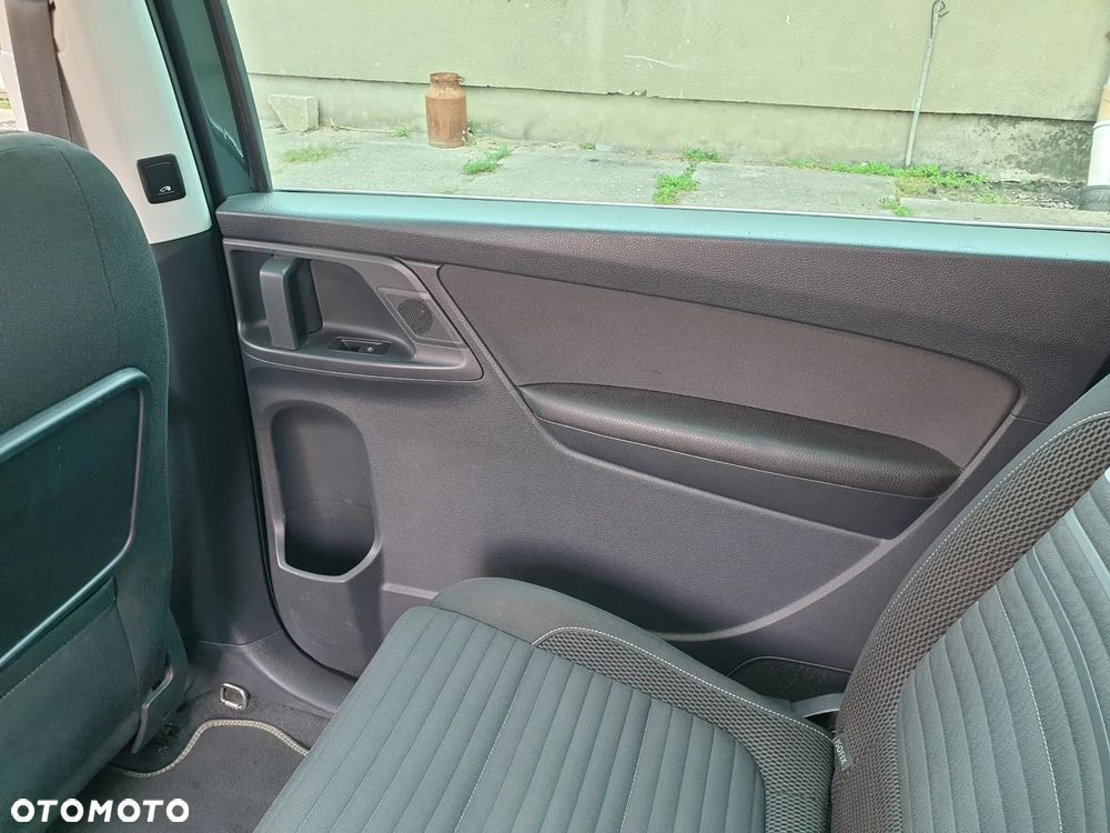 Volkswagen Sharan 2.0 TDI DSG BlueMotion Technology Cup - 27