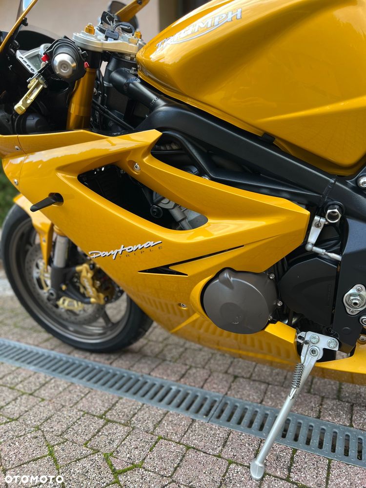 Triumph Daytona - 28