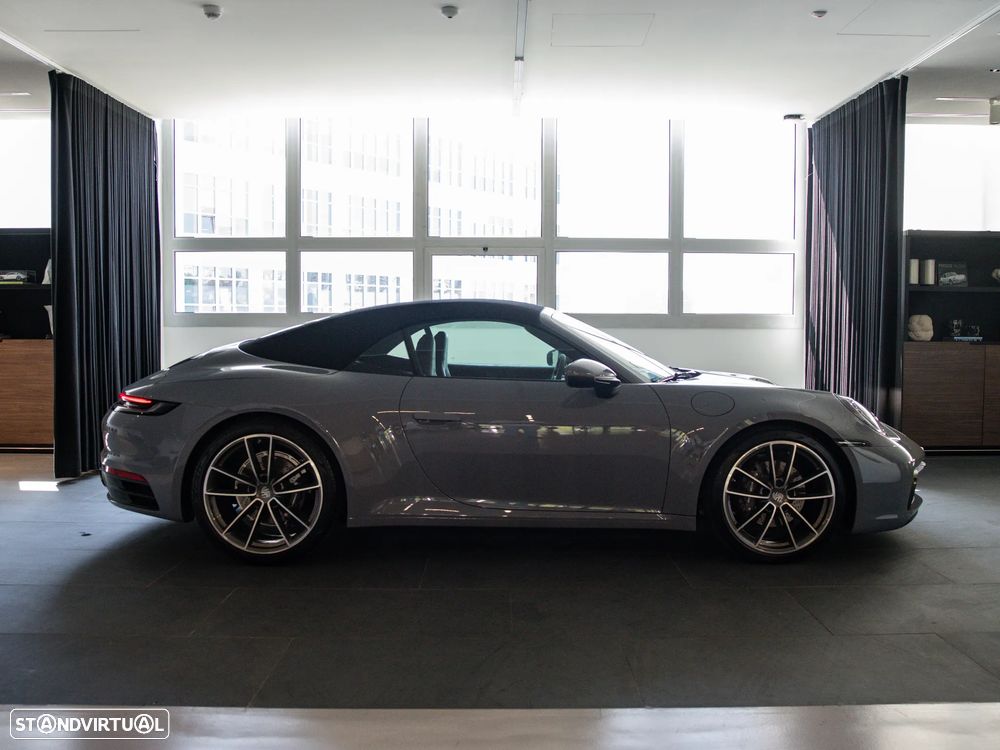 Porsche 911 (992) Carrera Cabriolet PDK - 20