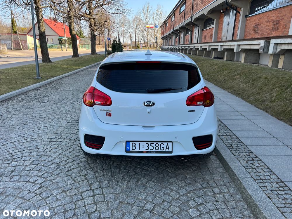 Kia Ceed 1.6 CRDi M - 8
