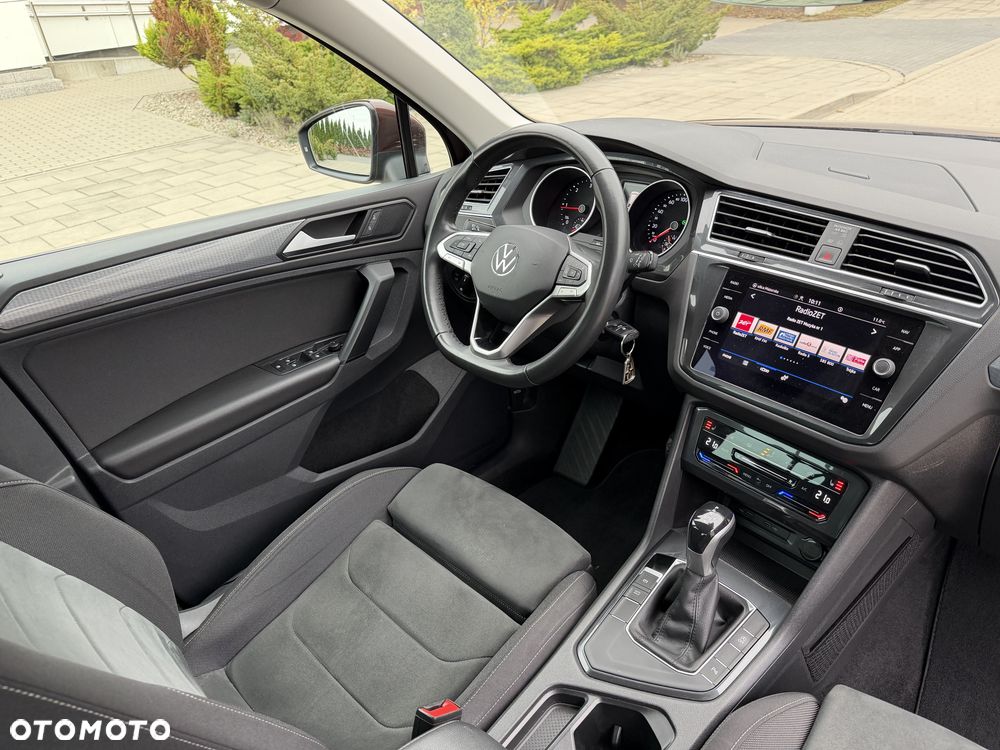 Volkswagen Tiguan - 32