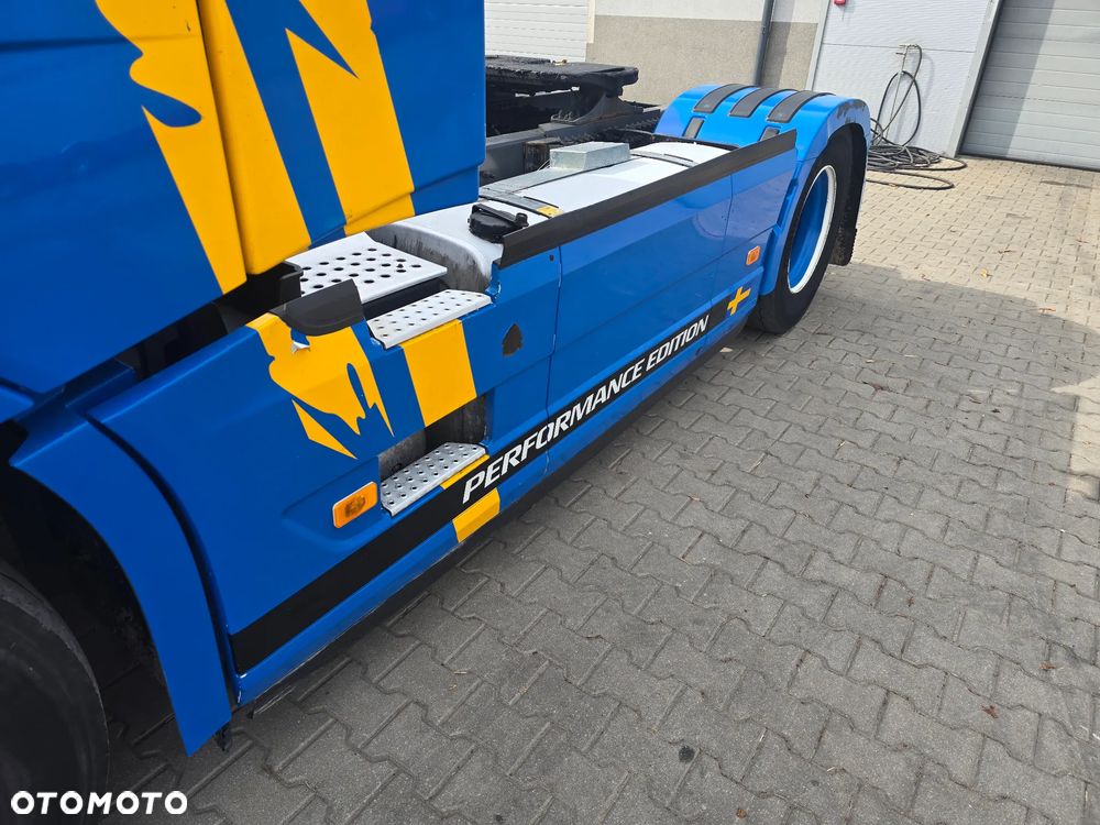 Volvo FH4 Globetrotter - 14