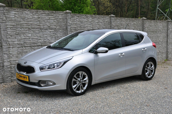 Kia Ceed 1.6 GDI Platinum Edition