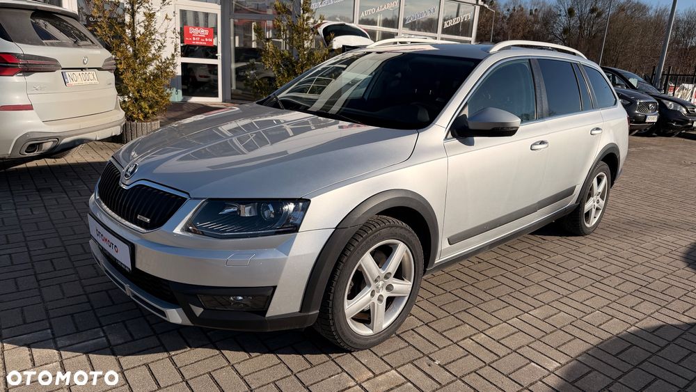 Skoda Octavia 1.8 TSI L&K DSG - 24