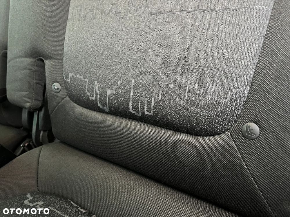 Opel Meriva 1.4 Essentia - 33