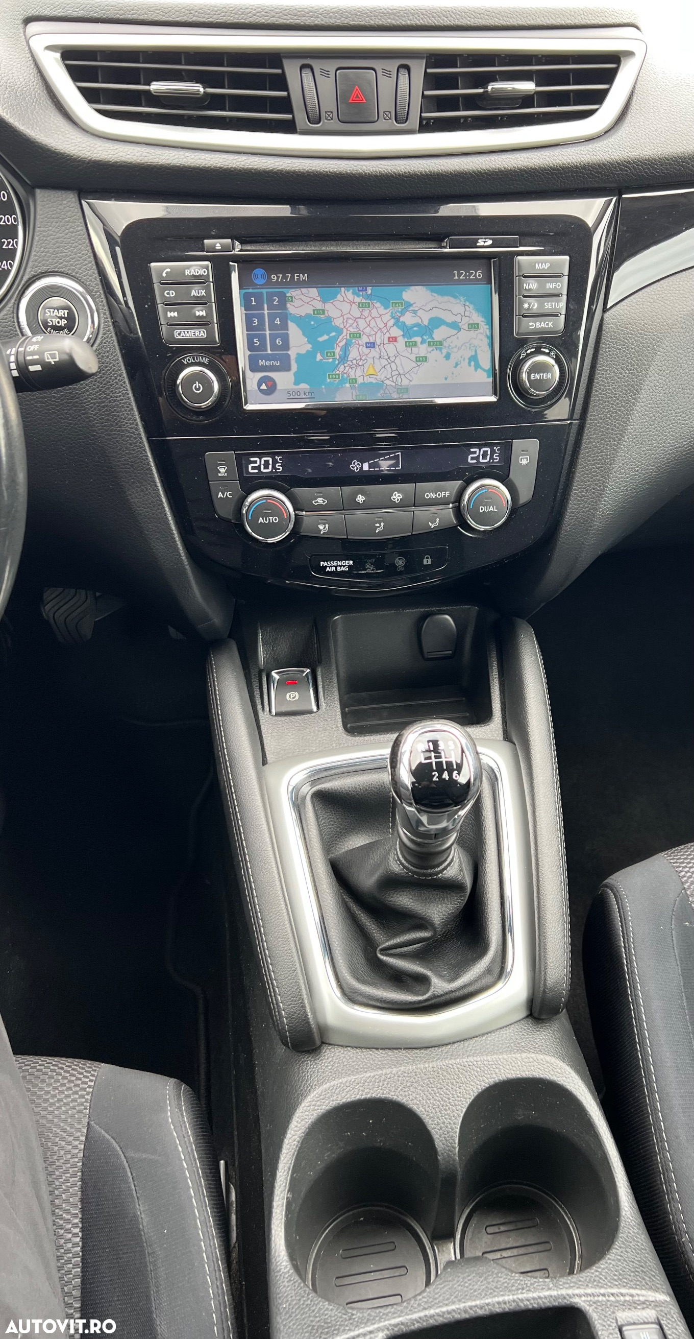 Nissan Qashqai 1.6 DCI Start/Stop N-Connecta - 14