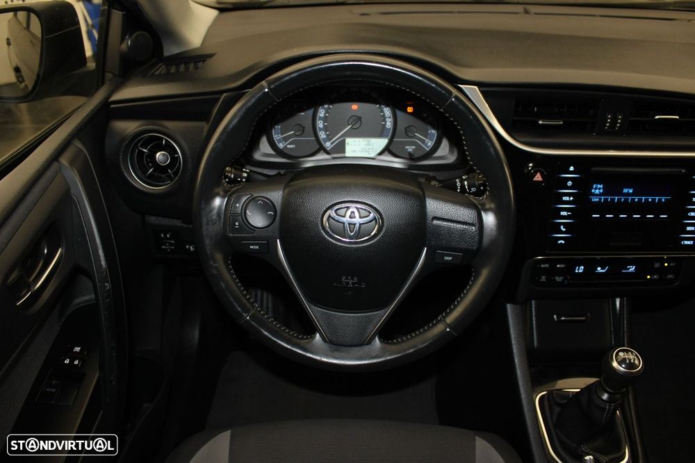 Toyota Auris 1.4 D-4D ACtive - 8