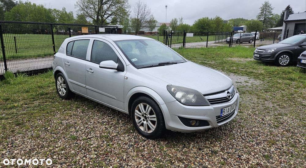 Opel Astra - 1