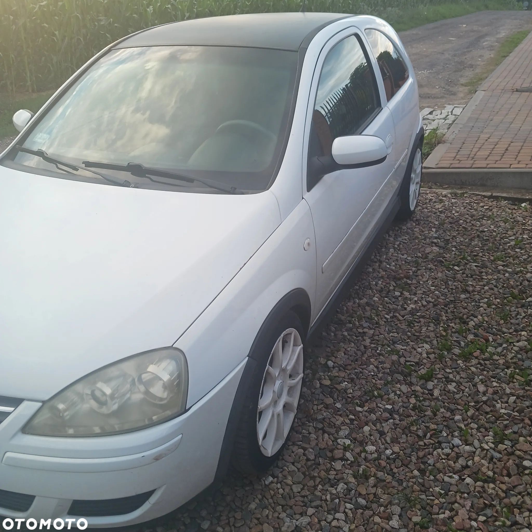 Opel Corsa 1.2 16V Cosmo EasyTronic - 1