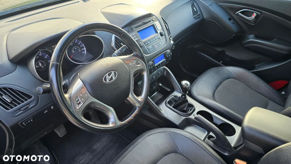 Hyundai ix35 2.0 2WD Style - 12