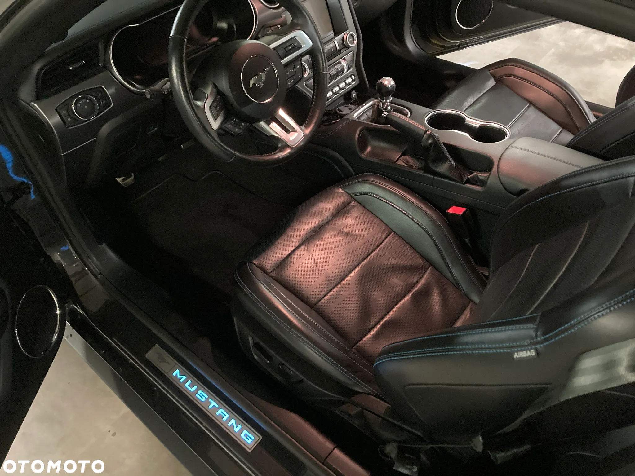 Ford Mustang 2.3 EcoBoost - 9
