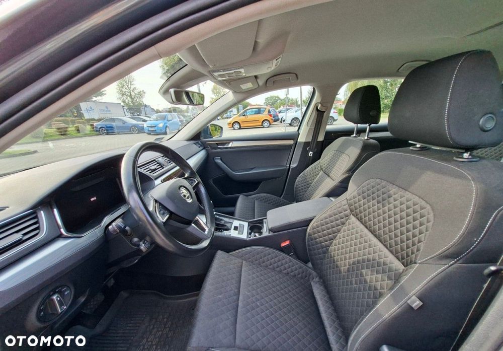 Skoda Superb - 19