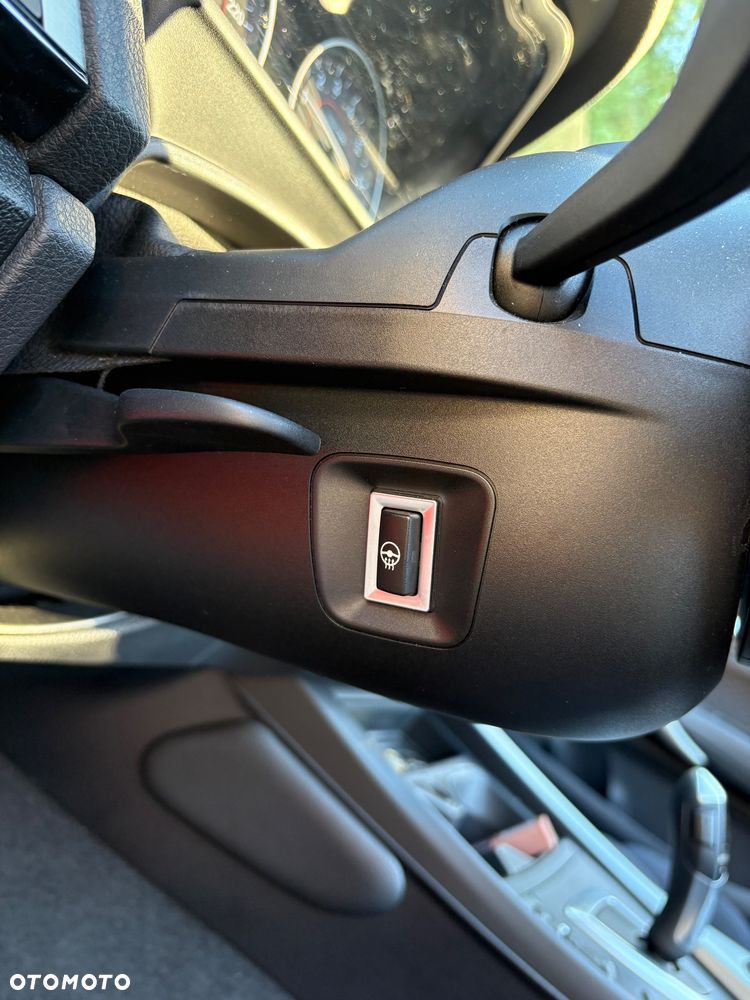 BMW Seria 2 220i M Sport - 8