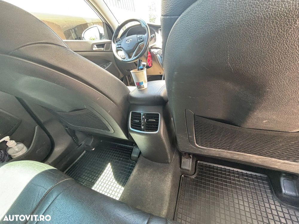 Hyundai Tucson - 11