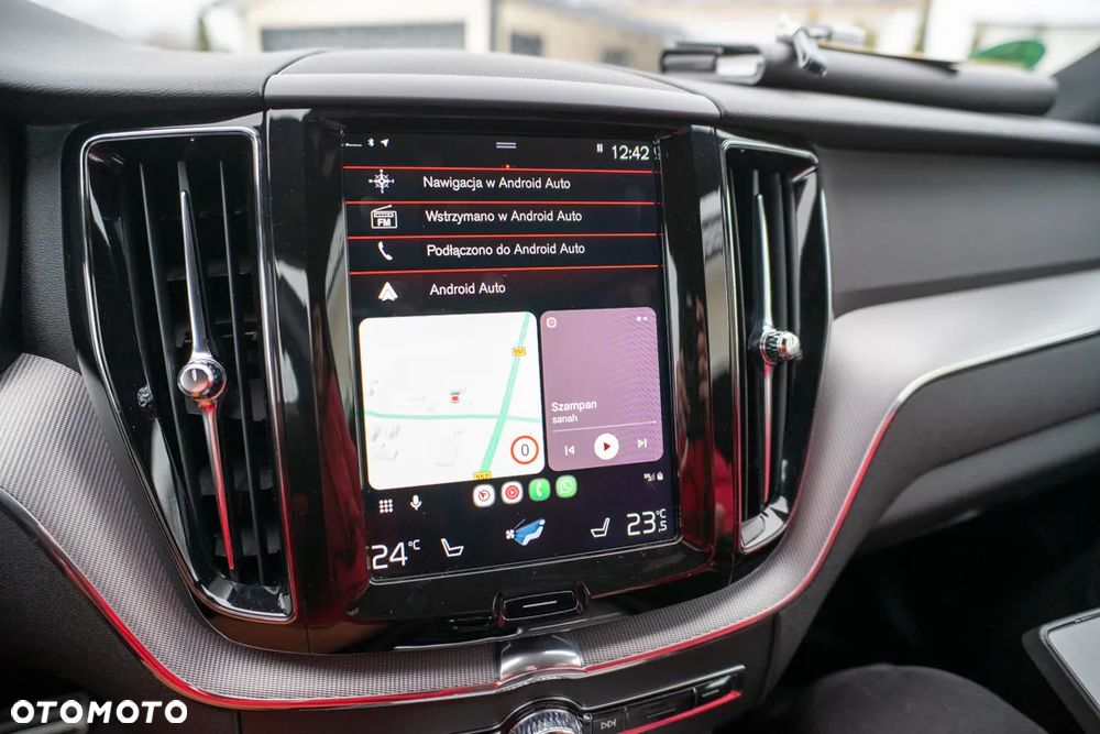 Volvo XC 60 D4 Geartronic RDesign - 36