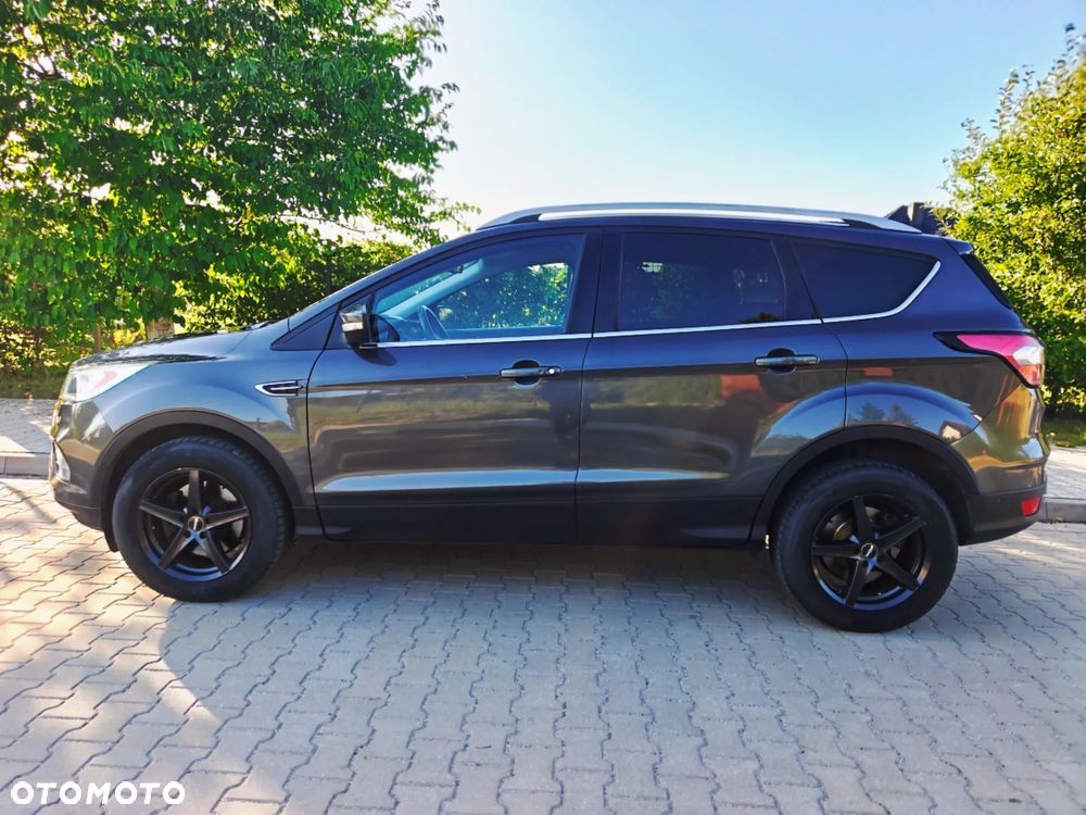 Ford Kuga 2.0 TDCi 2x4 Titanium - 7