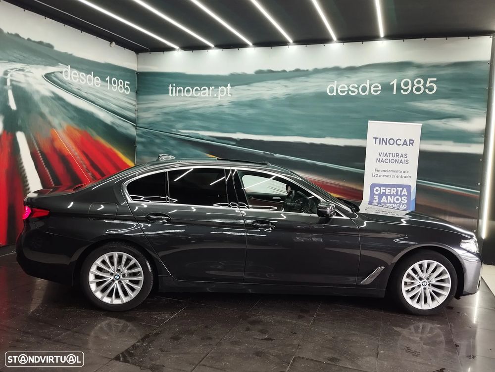BMW 530 e Line Luxury - 4
