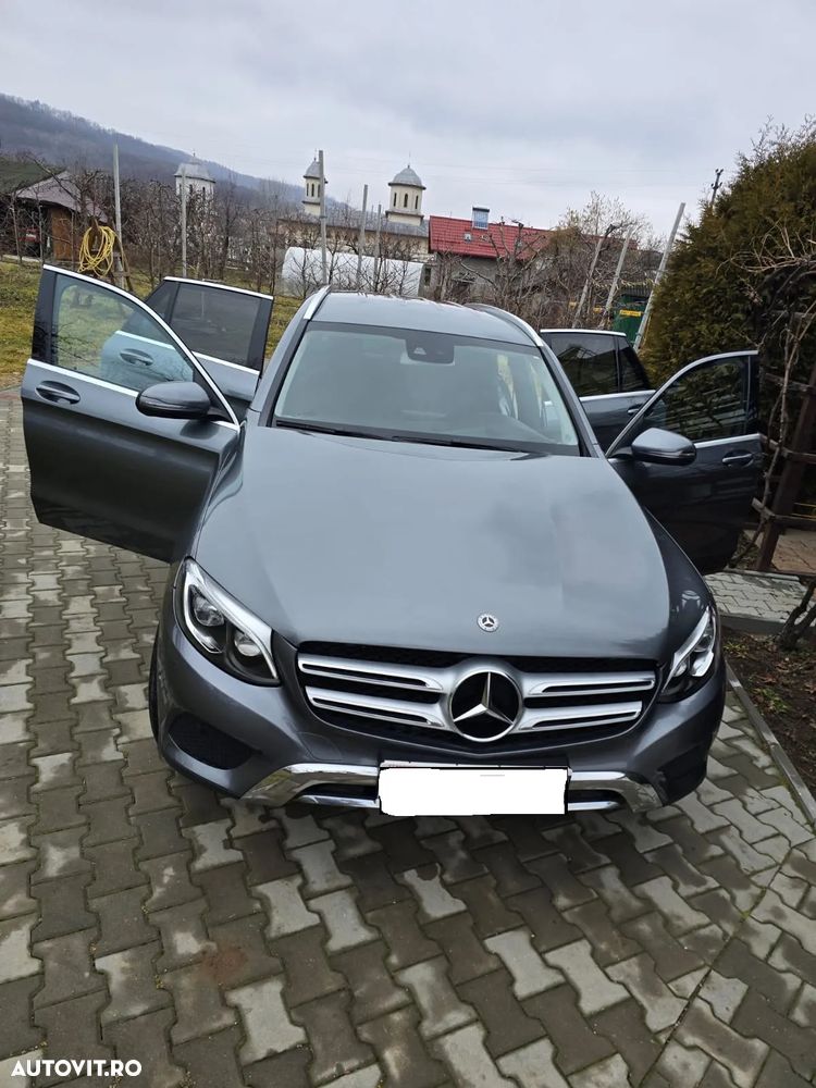 Mercedes-Benz GLC - 3