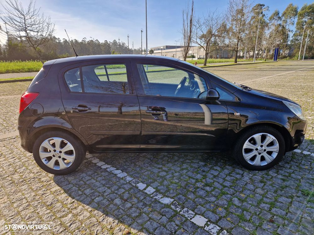 Opel Corsa 1.3 CDTi Enjoy - 14